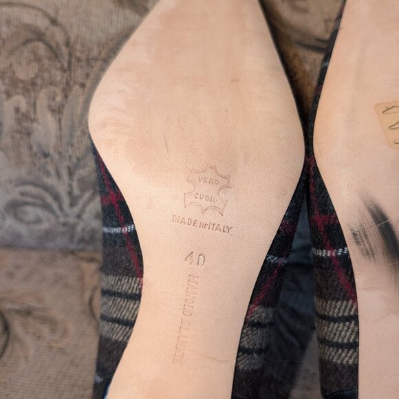 EUC Plaid Flannel Manolo Blahnik Heels SZ 40 - Picture 6 of 7